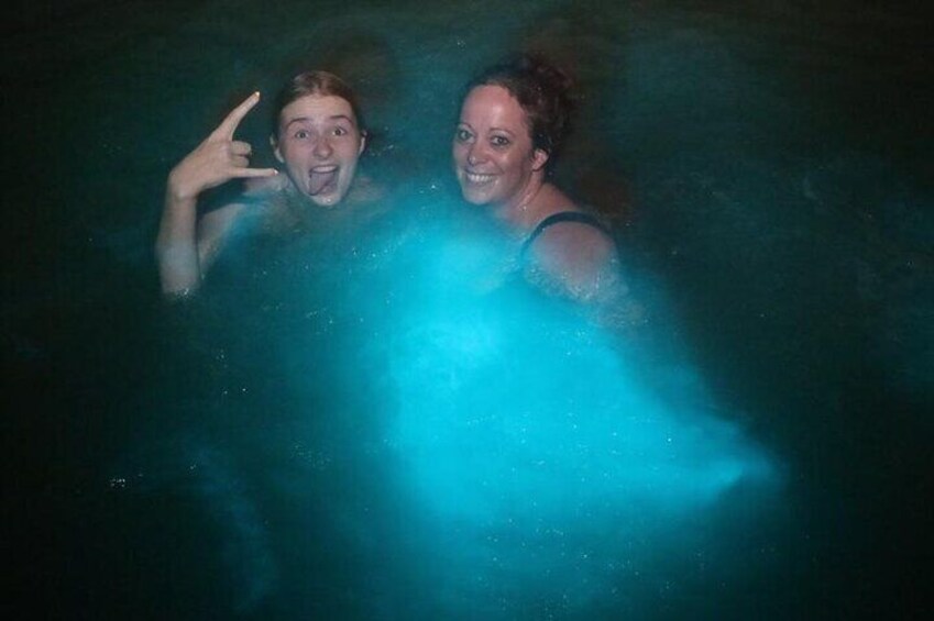Glistening Waters Luminous Lagoon Night-Time Tour with Pick-Up from Montego Bay