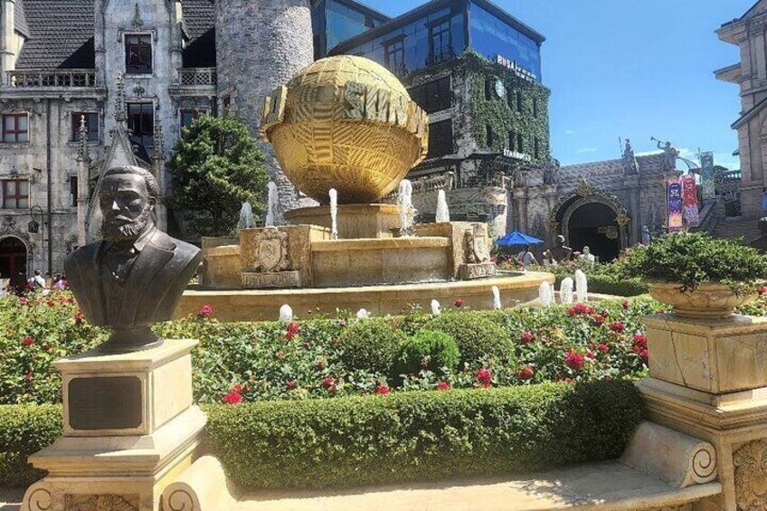 Golden Bridge Ba Na Hills - Small Group Joining Tour 