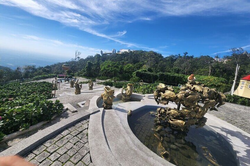 Golden Bridge Ba Na Hills - Small Group Joining Tour