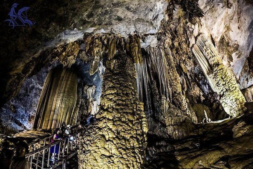 Private day tour - Explore Paradise Cave - Phong Nha Cave from Dong Hoi
