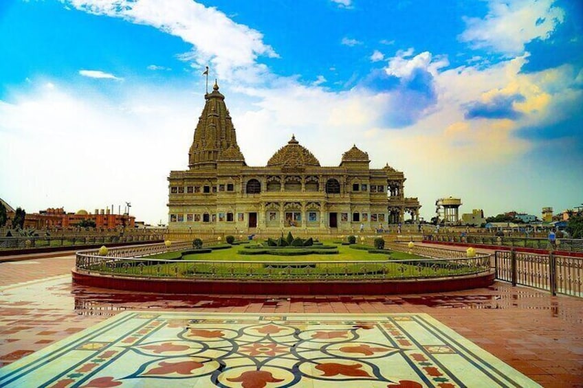 Prem-Mandir-Radhe-Radhe-SLW