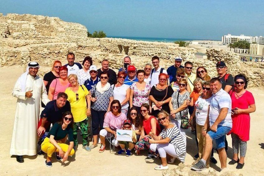 Qalat Al Bahrain - A wonderful times with our group tourists from Slovika, touring in northern & southern side of Bahrain