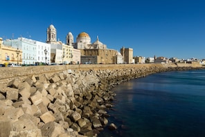 Private day Trip to Cádiz & Jerez from Seville