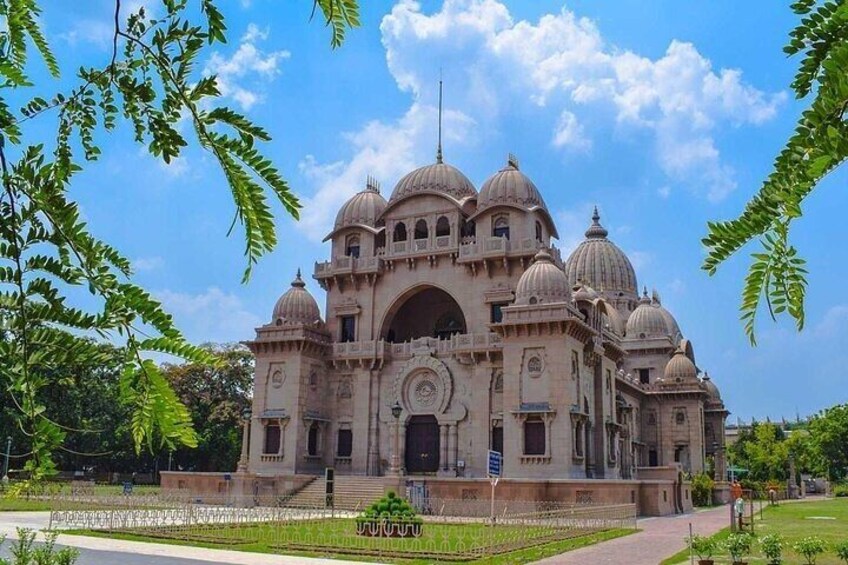 Kolkata City Half Day Tour With Majestic Temples