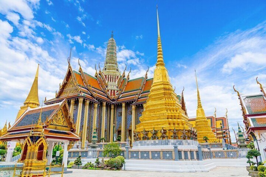 Grand Palace Self-Guided Walking Tour