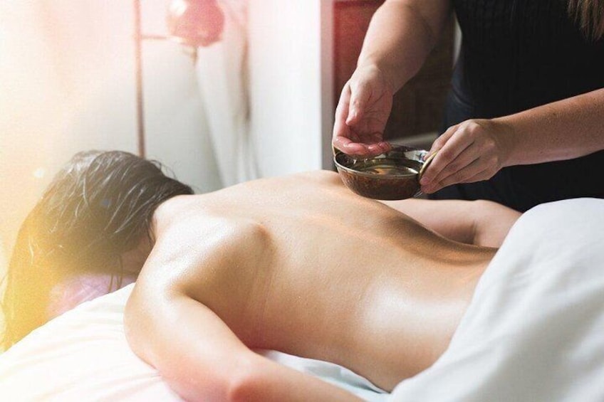 Oil Body Massage after Shirodhara