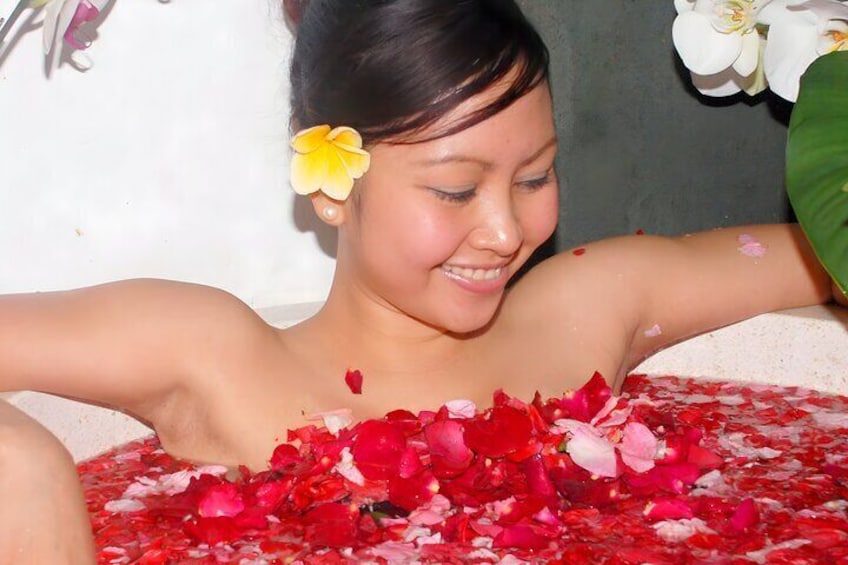 Bali Spa Packages and Uluwatu Temple Sunset Tour11
