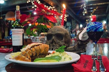 Cena Bajo el Mar + Show Pirata en la Bahía de Puerto Vallarta