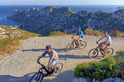 Calanques Trilogie e-Bike Tour ab Marseille