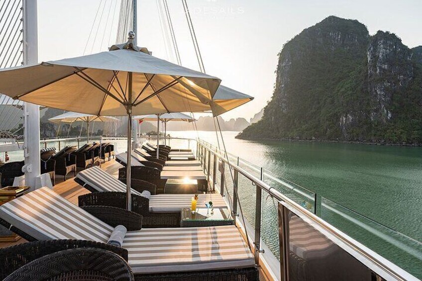 Original Explorer - Jadesails Halong Luxurious Day Tours