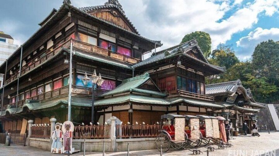Matsuyama Half-Day Private Trip with Government-Licensed Guide