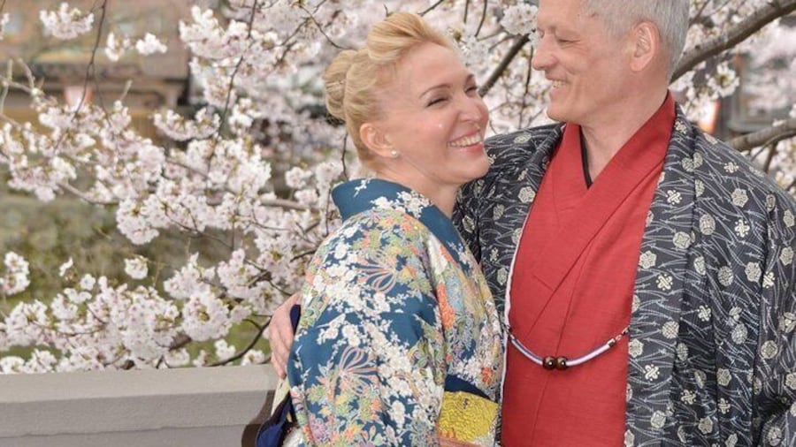 Buy Kimono: Choose from your favorite kimono and obi!