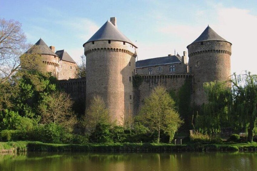 Guided tour of the castle