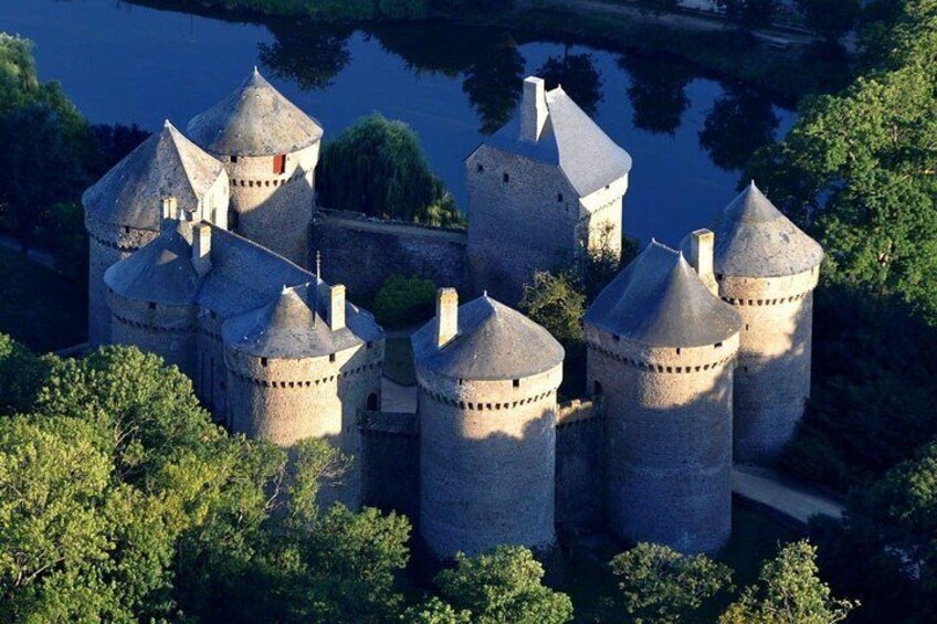 Guided tour of the castle