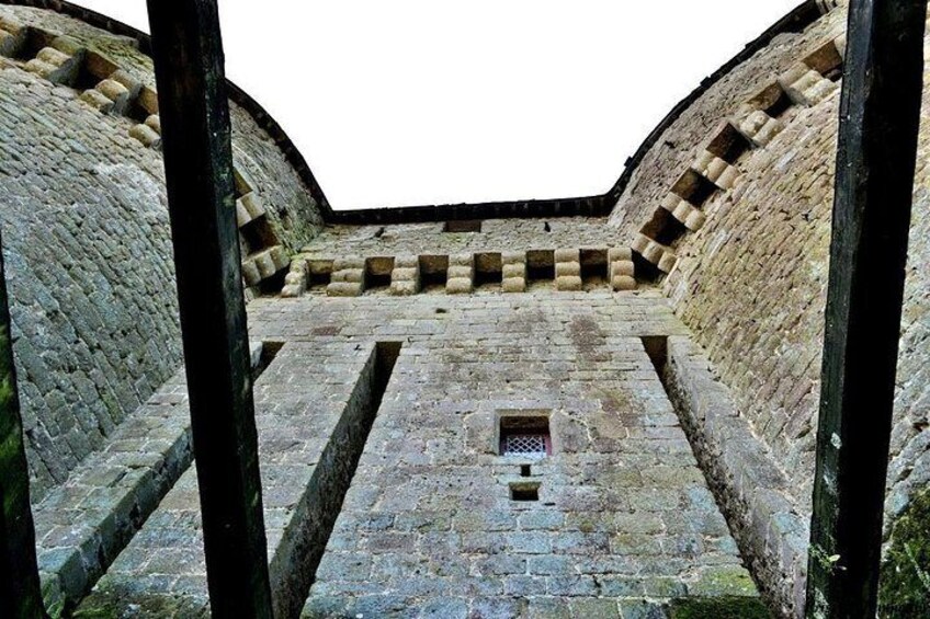 Guided tour of the castle