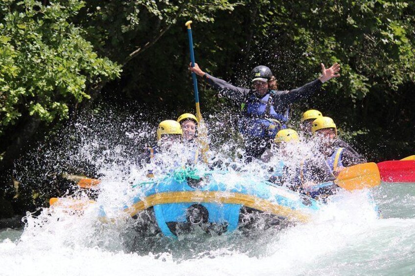 RAFTING - Sports descent (1h30 on the water, from 12 years old)