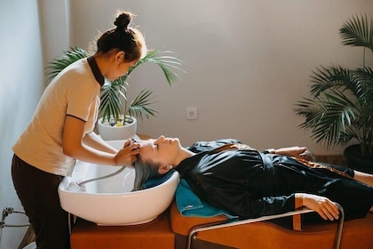 Hair Creambath & Body Massage at Luxury Bali Spa