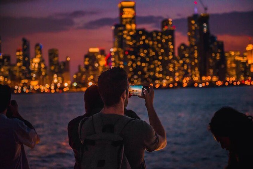 Chicago by Night: 90 Minute River and Lakefront Cruise