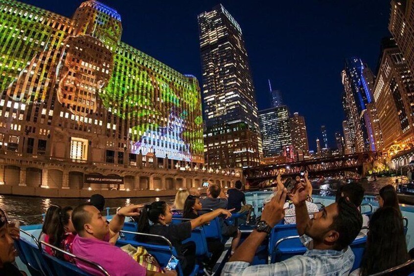 Chicago by Night: 90 Minute River and Lakefront Cruise