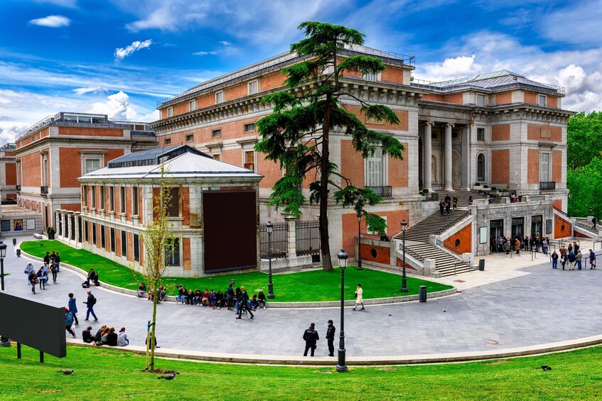 Prado Museum: Skip-the-Line Ticket & Self-Guided Audio Tour