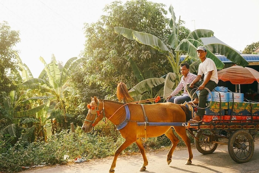 5 Day Phnom Penh - Tonle Bati - Silk Island Tour