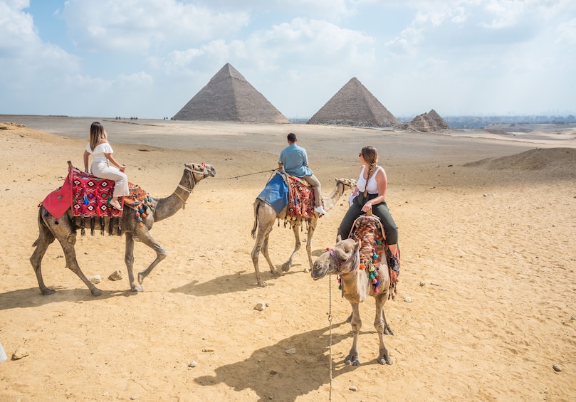 Cairo: Quad & Camel Ride Combo Tour Around the Pyramids