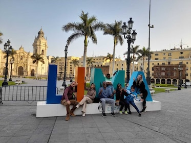 Recorrido a pie por la ciudad de Lima y catabombas