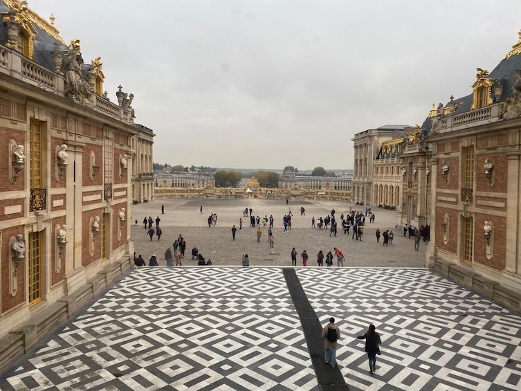 Private Versailles Tour - Palace & Gardens Golf Cart Tour