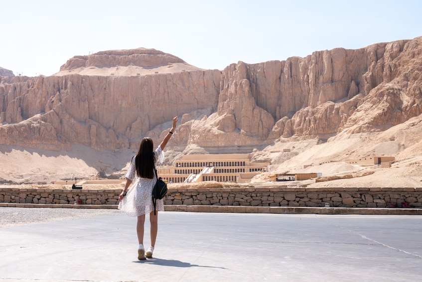 From Hurghada: Valley of Kings, Hatshepsut, Karnak & Lunch
