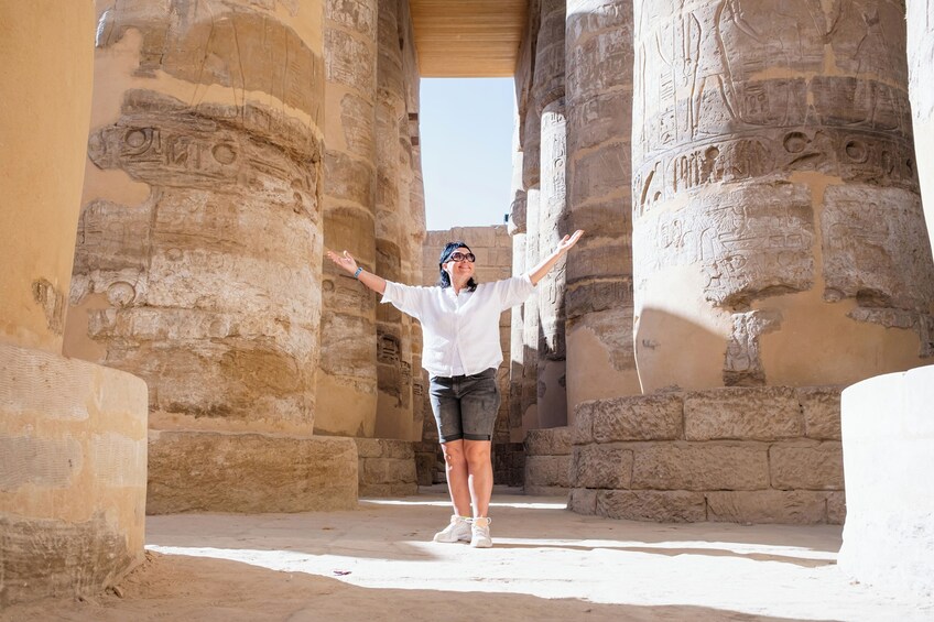 Luxor: Full-Day Tour of the East or West Banks