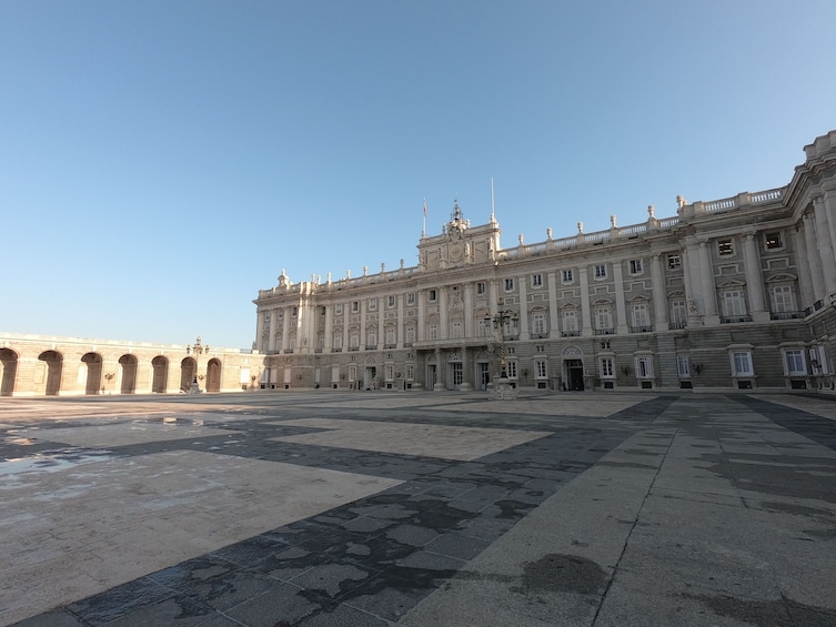 Royal Palace private tour