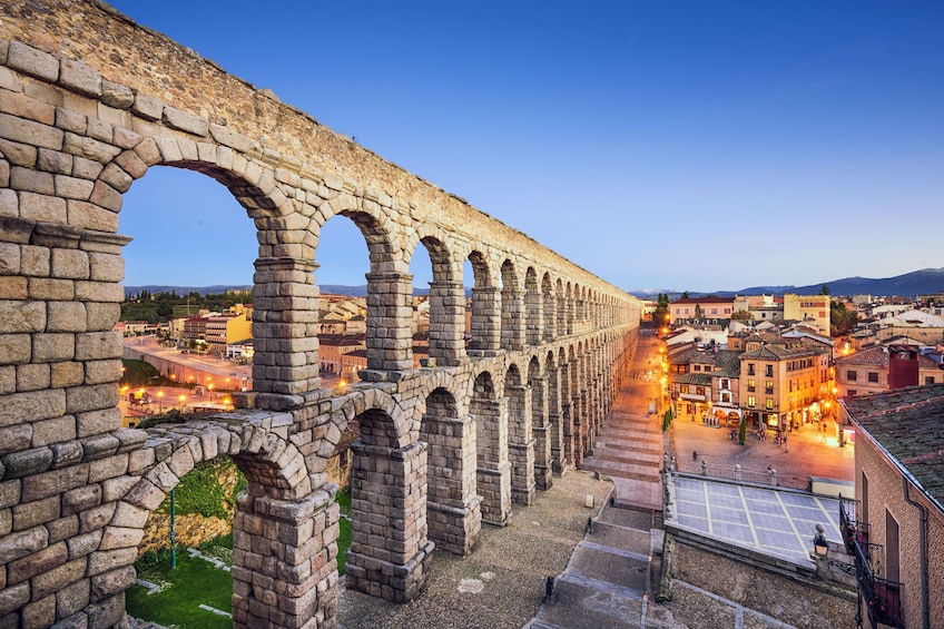 Private tour Toledo & Segovia from Madrid 