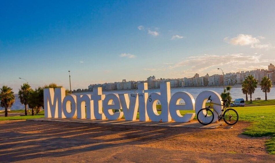 2-Days and 1 Night in Montevideo from Buenos Aires