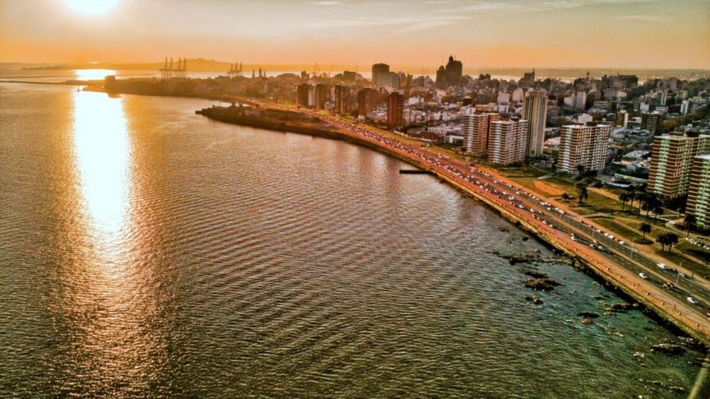 2-Days and 1 Night in Montevideo from Buenos Aires