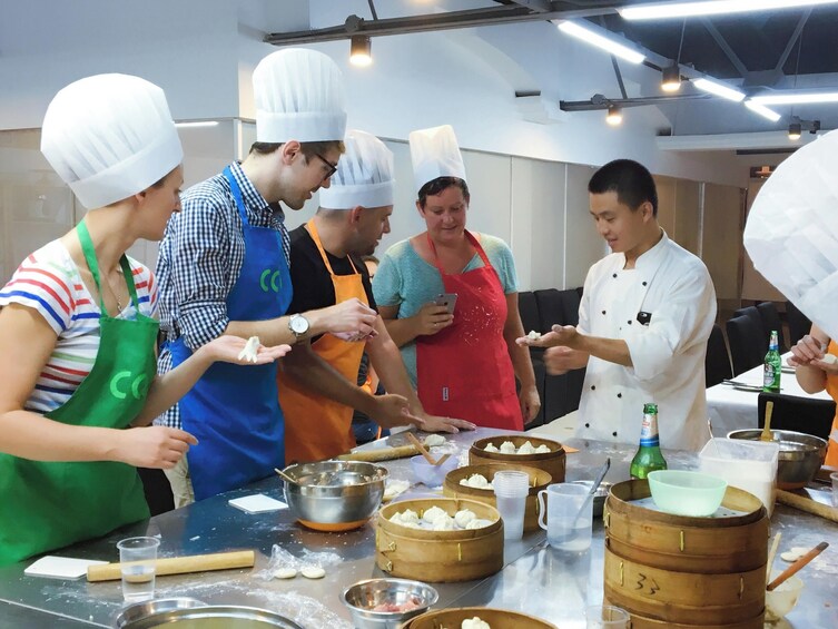 Private Wet Market Tour & Chinese Cooking Course