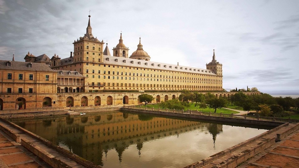 Private Tour to the Escorial and the Valley of the Fallen