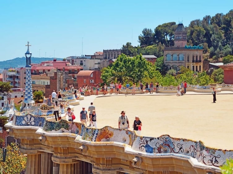 Barcelona: Park Güell Admission Ticket & Self-Guided Tour