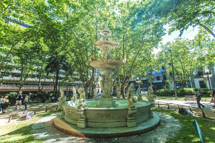 Private Full Day Trip to Montevideo from Buenos Aires