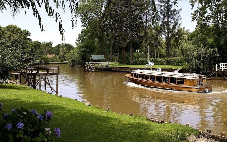 Shore Excursion: Small Group Tigre Delta Tour