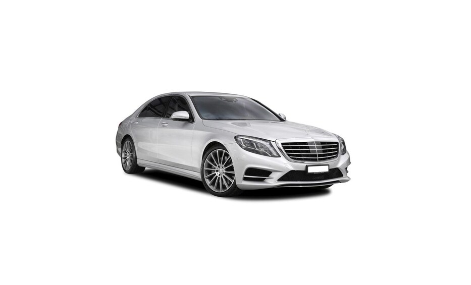 Private Luxury Car:  Bordeaux (BOD) 
