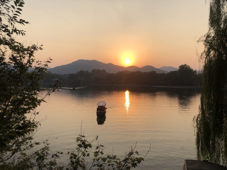 Private Hangzhou Day Trip from Shanghai with West Lake Cruise