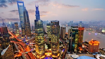 Private Chinese Acrobats Show & City Lights Tour