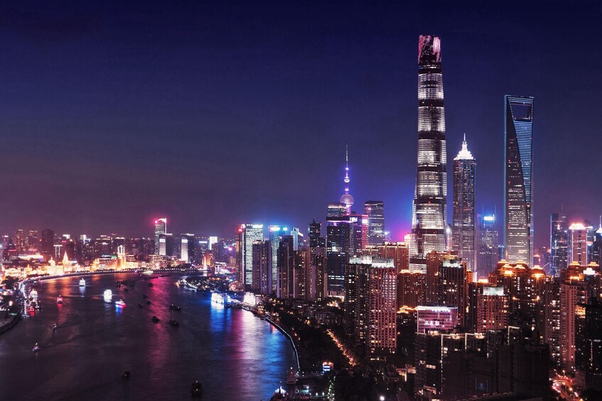 Private Evening City Lights & Huangpu River Cruise