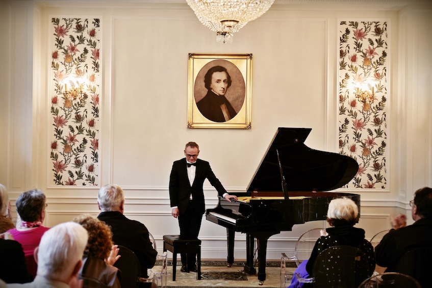 Stylish Chopin Recital in Nineteenth Century Decor