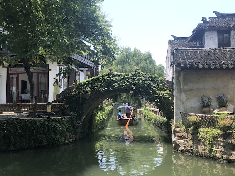 Private Half-Day Zhouzhang Water Village Tour