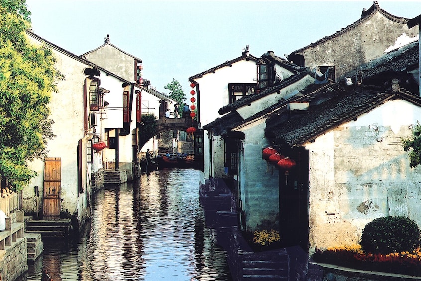 Private Half-Day Zhouzhang Water Village Tour