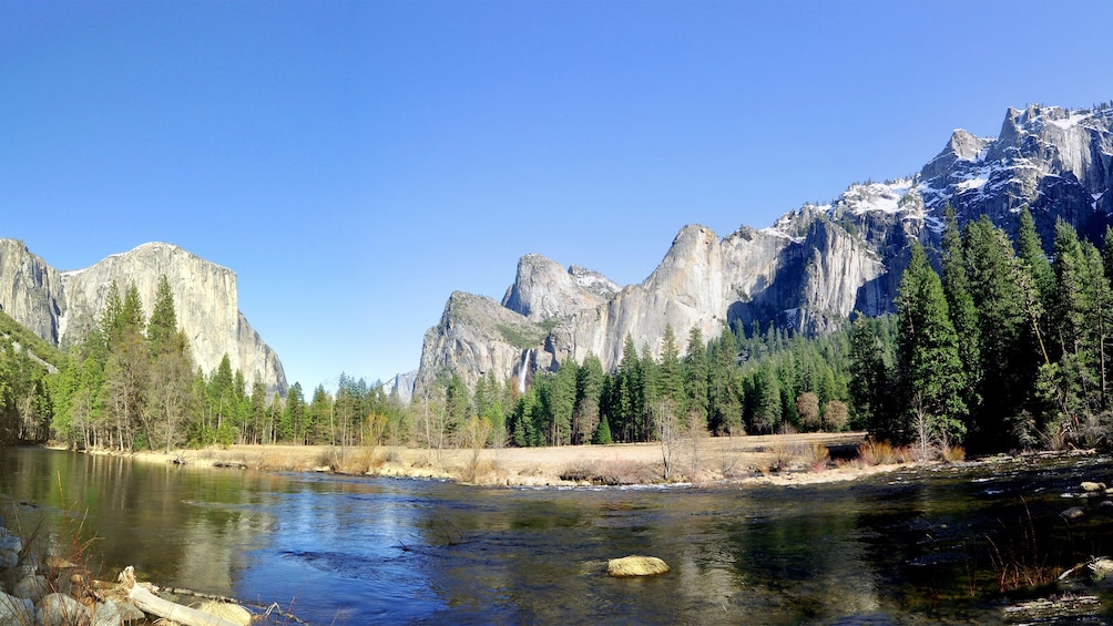 Stunning rock formations and view at Yosemite National Park during a sunny day at the Yosemite Village