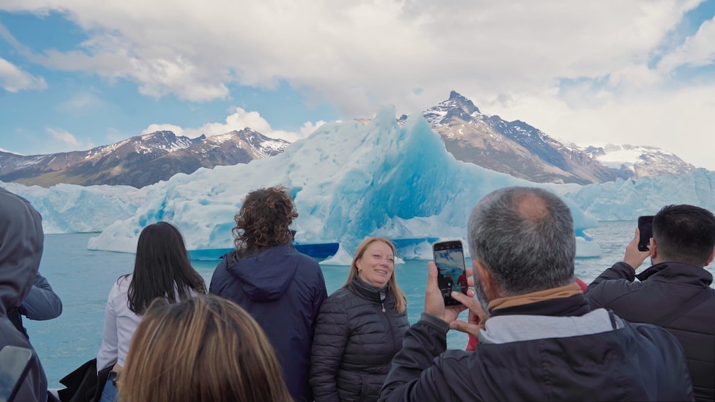 Private Full-Day Perito Moreno Glacier Tour with Optional Flights from BA