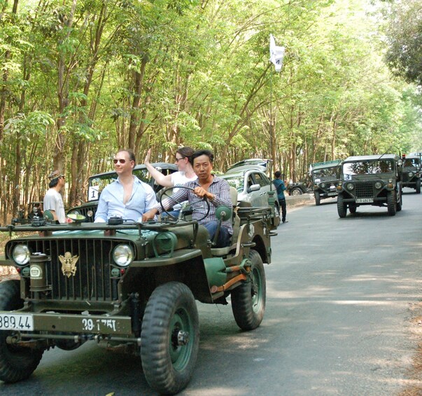 Jeep tour: Cooking & shooting in Cu Chi Tunnel