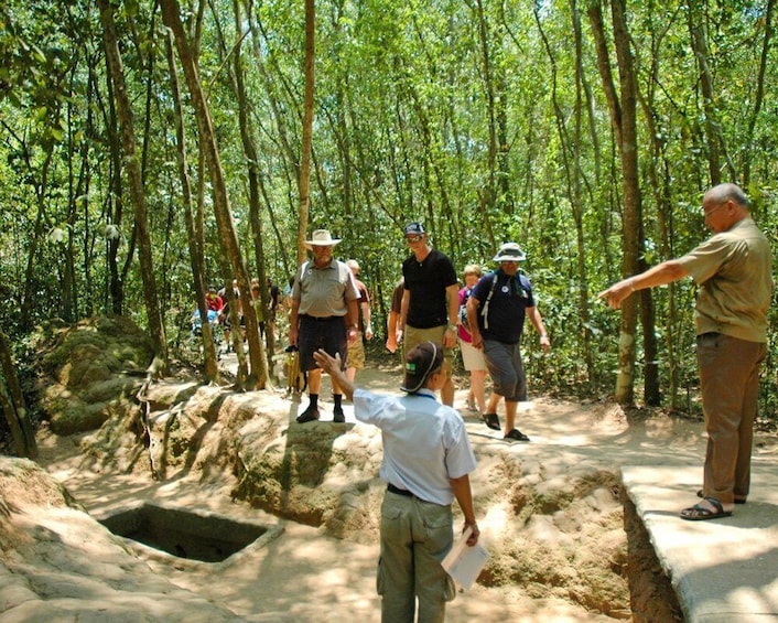 Jeep tour: Cooking & shooting in Cu Chi Tunnel